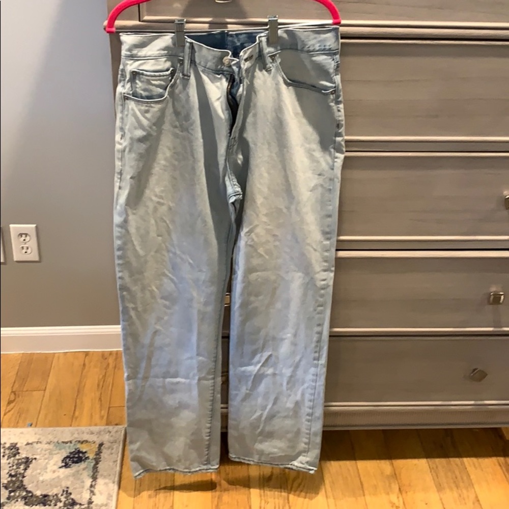 Mens Gap Jeans 1969 size 33x32 standard fit